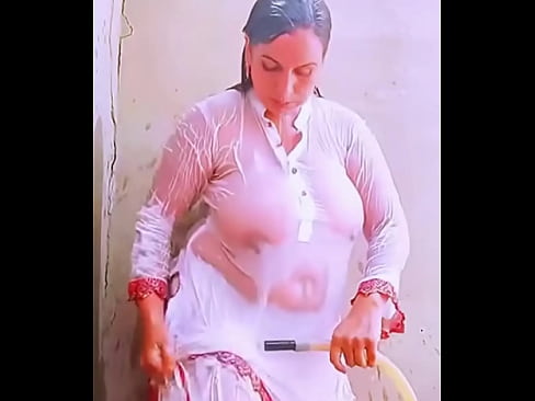 desi bhabi big boobs