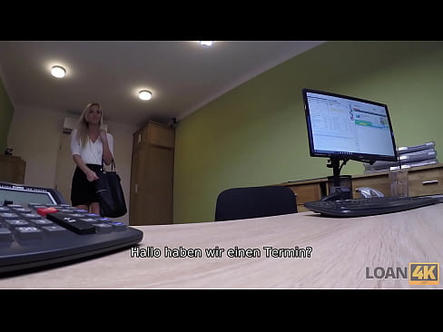LOAN4K. Das Problem der schönen Babes kann gelöst werden, wenn sie sich von einem Hengst ficken lässt