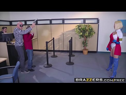 Brazzers - Brazzers Exxtra -  Power Rack A XXX Parody scene starring Peta Jensen and Johnny Sins