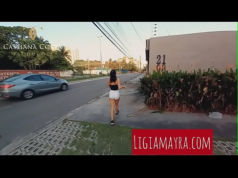 Sai para passear e olha no que deu -