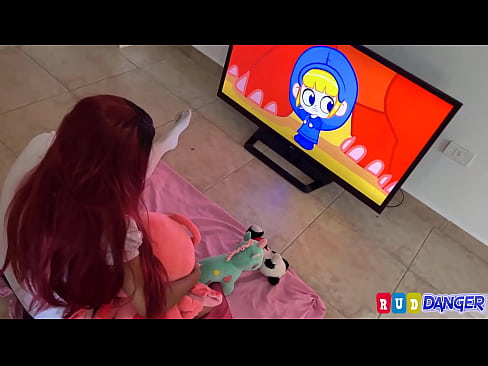 Rud danger stops watching her favorite show so she can be penetrated by her perverted guy who is catching her fucking her rough pussy