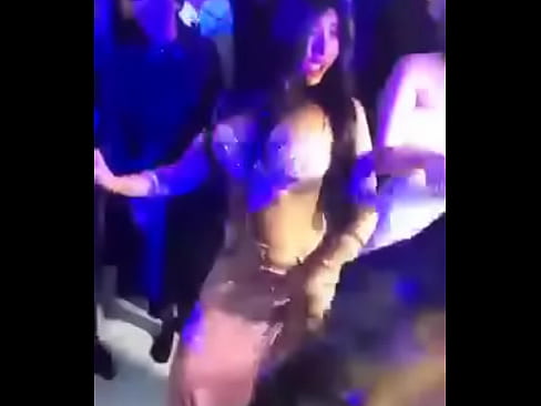 Hermosa tetona