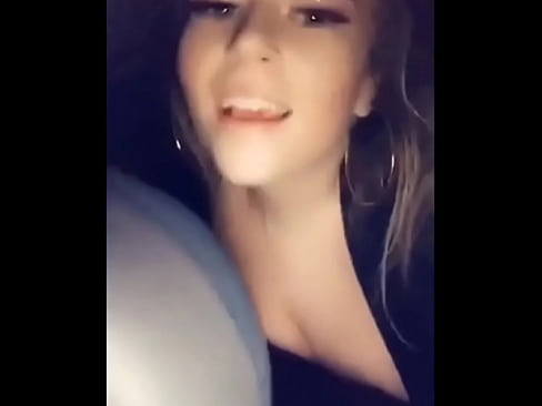 Snap Chat Whore Cheats in Car after Sucking BF