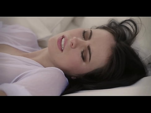 (Scarlet) - Placer junto a la piscina