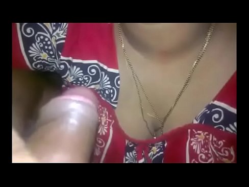 Desi Indian wife blowjob and hand job and shaking the wife