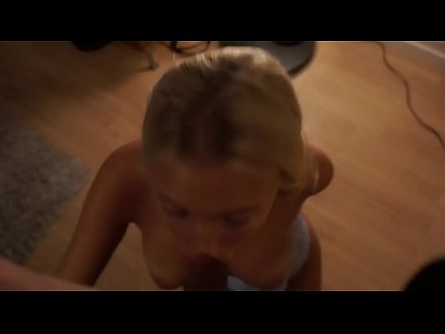 Blonde blowjob hot amateur