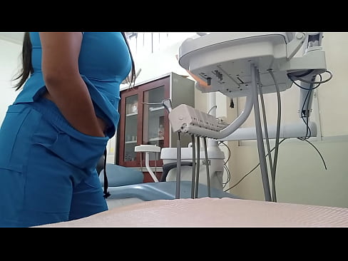 dental student masturbates in the doctor's office