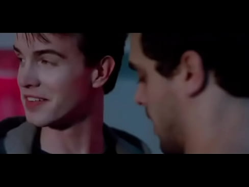 Gay Kiss from Mainstream Movies - #22 | gaylavida.com