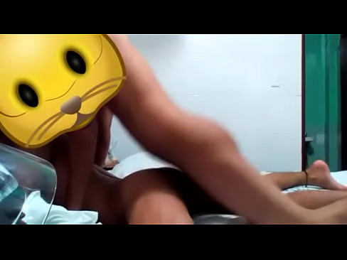 Primo hetero casado se coge a su primo gay