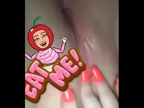 White bbw playing with wet pussy and loving it and wishing a bbc was inside of it