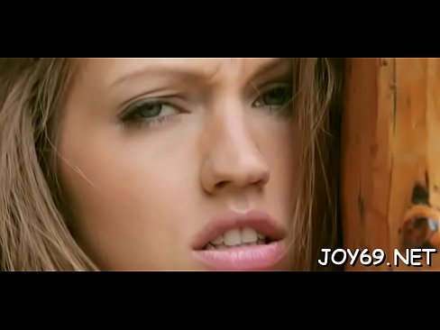 Solo beauty shoves fingers in vag  Solo beauty shoves fingers in vag