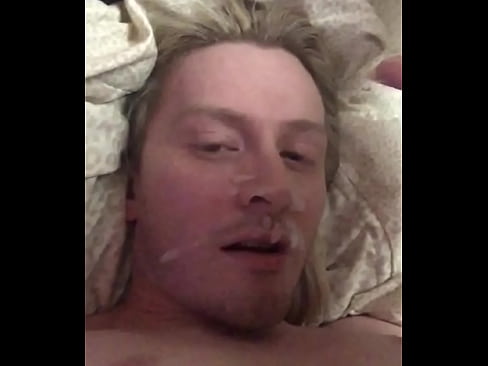 Slim blonde twink gives himself a cumshot facial