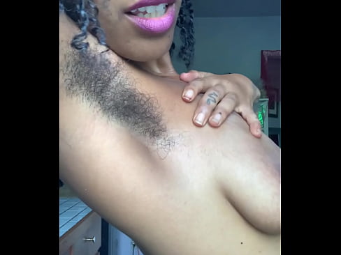 Black girl flaunts her sexy natural body