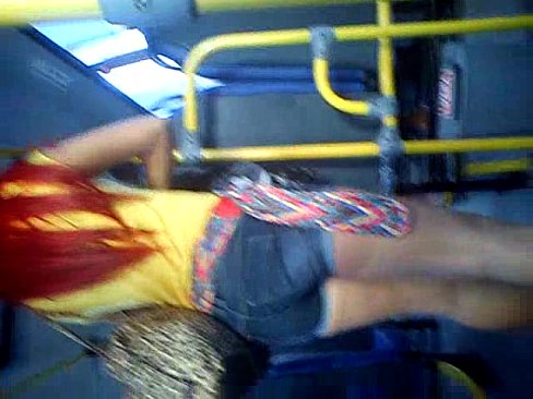 novinha safada no onibus em Recife