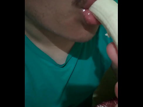 Gay chupando gostoso pela primeira vez
