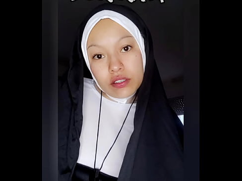 SOR RITA REGALA UNA MAMADA EN RED