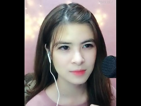 VietNam girl livestream Uplive