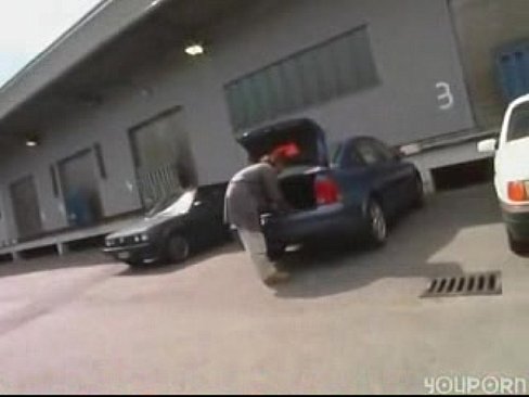 Hooker gets fucked in a parking lot,,...