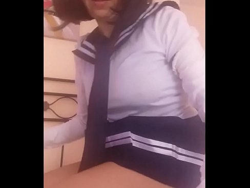scusa papi, ma mi annoiavo a studiare, non punirmi