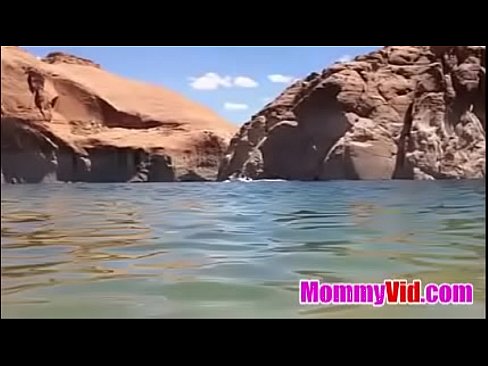 MommyVid.com - Holiday USA - Kinky at Lake Powell