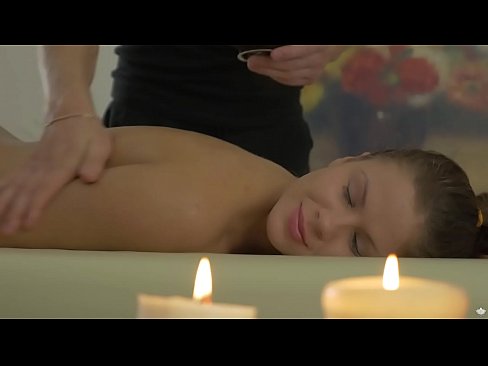 Ariana Jollee enjoys oily pussy fingering