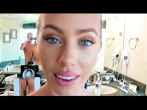 Nicole Aniston Fucks The Men She Dates