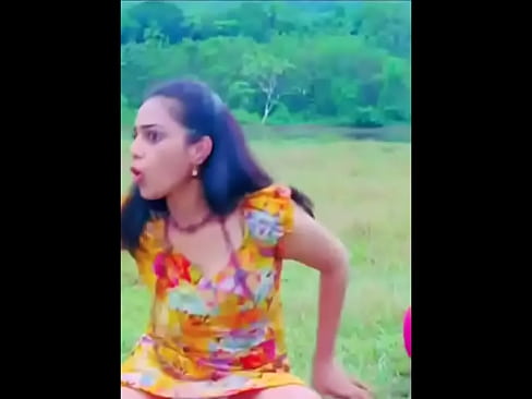 hot indian girl  dancing