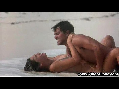 Kelly Brooke Fucks in Survival Island