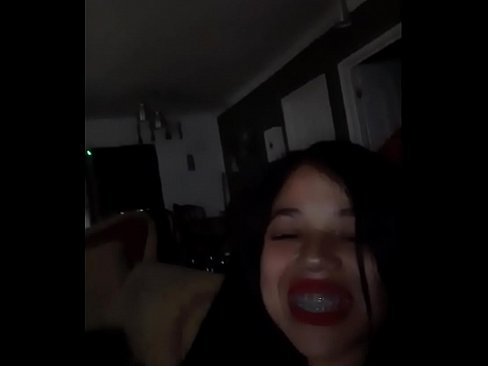 Follo  jovencita Exitada que rico cheke choko