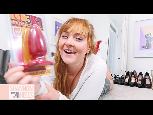 Unboxing my HUGE ASSPLUG and Opening My Tight Butthole - Shannon Huxley