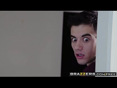 Got Boobs - That's My Bush!