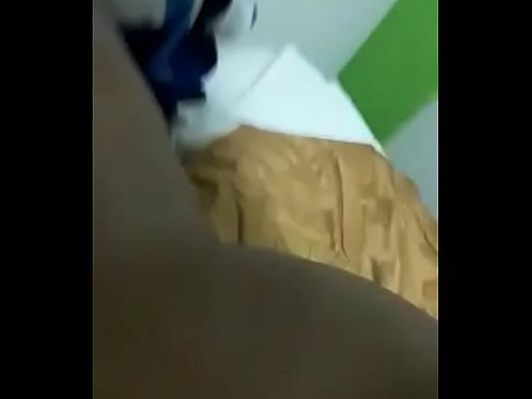 goza mientras se la meto por el culo