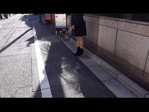 瀬奈(24) イベントコンパニオン Gカップ B90 W55 H88 パイパン 福岡から遠方はるばる会いに来てくれた巨乳美女 大人しめで可愛いキャラなのに、デンマと騎乗位が大好き、自ら腰を振りまくる。 https://bit.ly/3hQJFMx