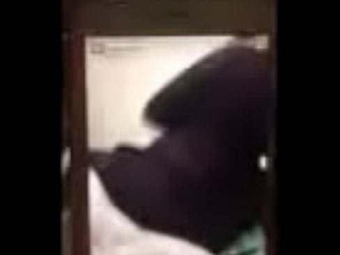 d. Perla Flashing Tits