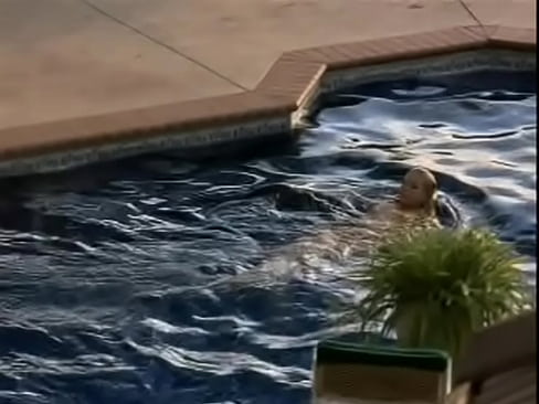 Jaime Pressly - Poison Ivy - Pool Scene