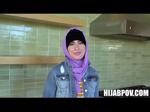 Hijab Hookups - Angeline Red