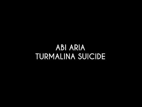 Abi aria -adelanto de Video erotico con turmalina suicide