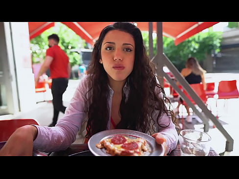 Latina eats pizza full of cum