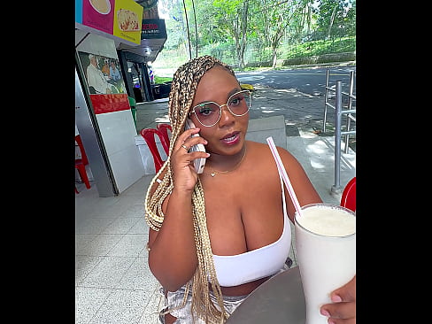 Follando con Ebony Milf en medellin