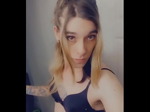 Pretty Shemale Likes To Play With Cock