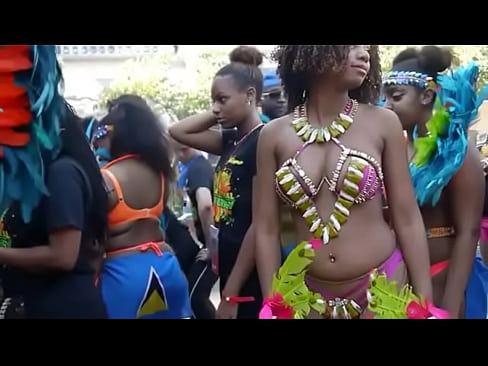 Grinding ass in carnival