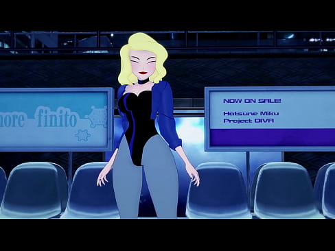 Black Canary blowjob sucking