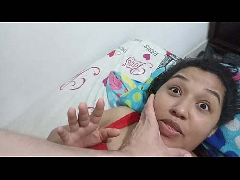 Ella parece que no desea mi polla bueno mejor así me acuesto con su mejor amiga que está más buena  Ella parece que no desea mi polla bueno mejor así me acuesto con su mejor amiga que está más buena