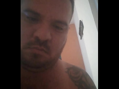 gravo a la chakalosa sin que se de cuenta y me corro bien rrico!!!