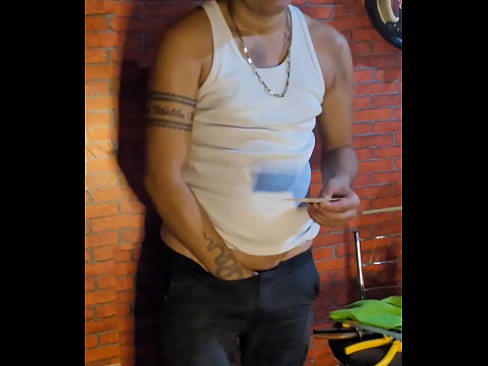 o dedador e o tio mecanico