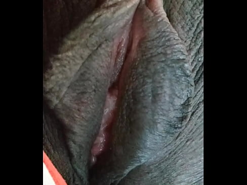 Indian pussy licking  Desi Kerala aunty s Beautiful Pussy licking