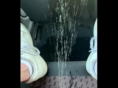 Pissing in car