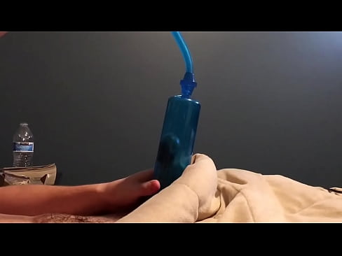Pumping up my Penis