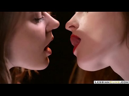 Lesbian Mistress Fuck at Mirror ⇨ LesbianCUMS.com