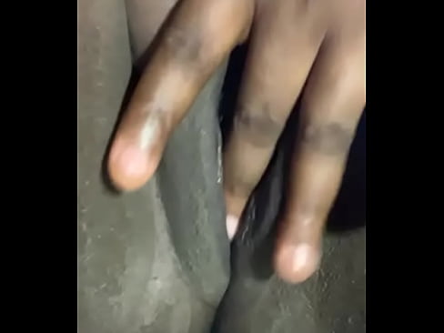 black chubby girl masturbating